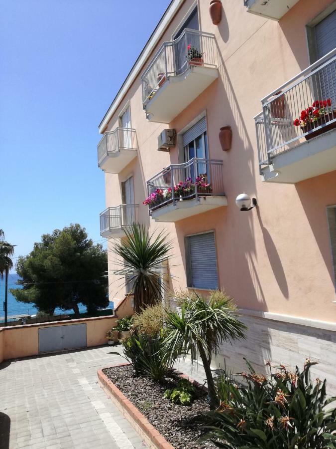 Casa Primavera Lejlighed Sanremo Eksteriør billede